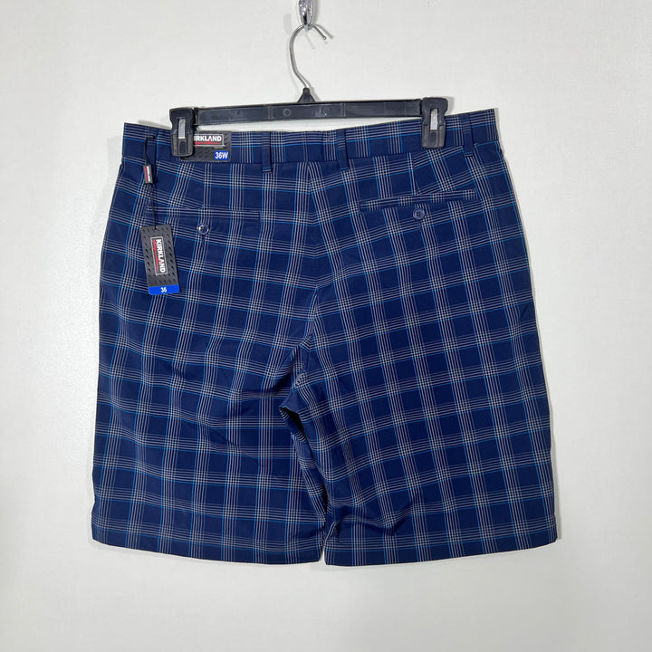 KIRKLAND CHECKERED GOLF SHORT BRAND NEW