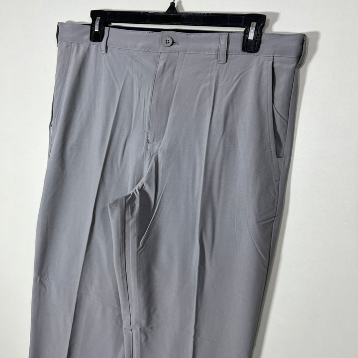 IZOD GOLF STRAIGHT FIT PERFORMANCE PANT WITH STRETCH