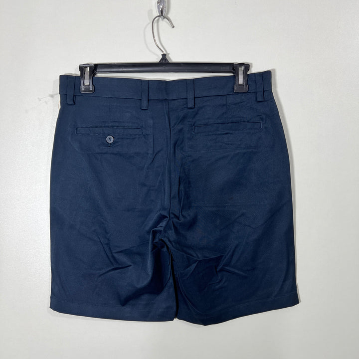 AMAZON ESSENTIALS PERFORMANCE SHORT