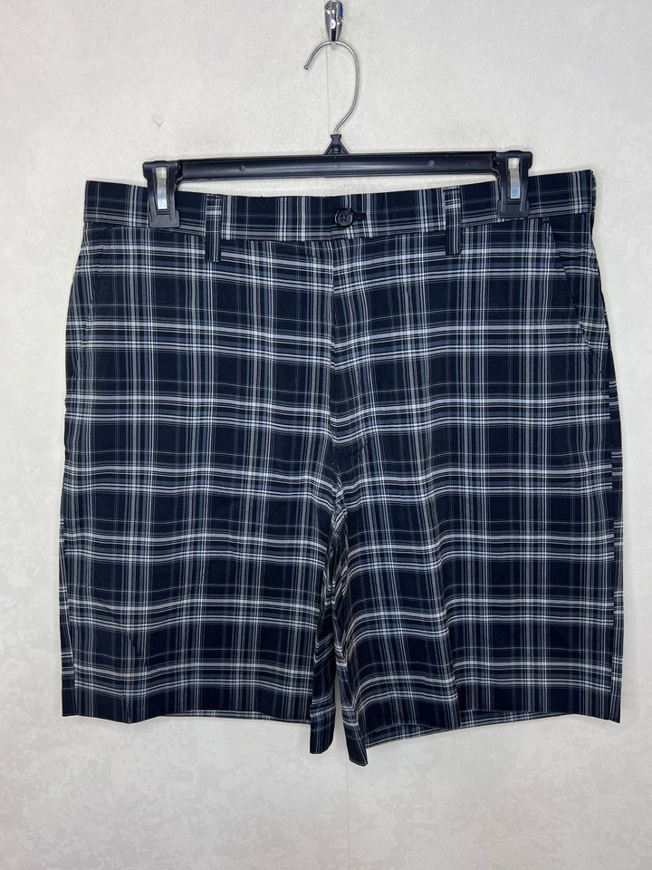 IZOD GOLF PERFORM X CHECKERED GOLF SHORT