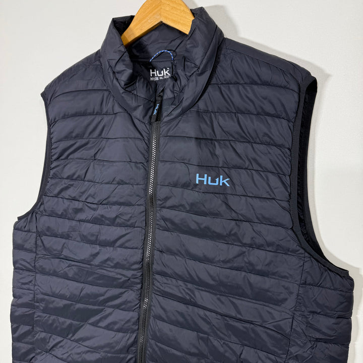 HUK SLEEVES LESS PUFFER JACKET