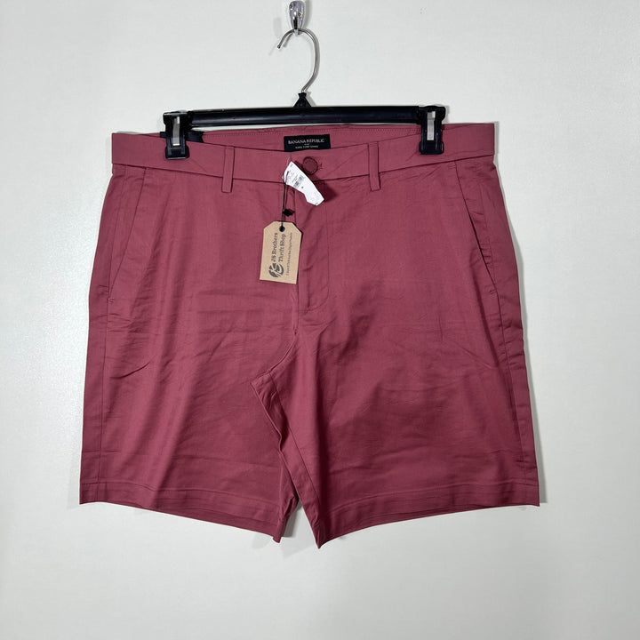 BANANA REPUBLIC COTTON SHORT BRAND NEW