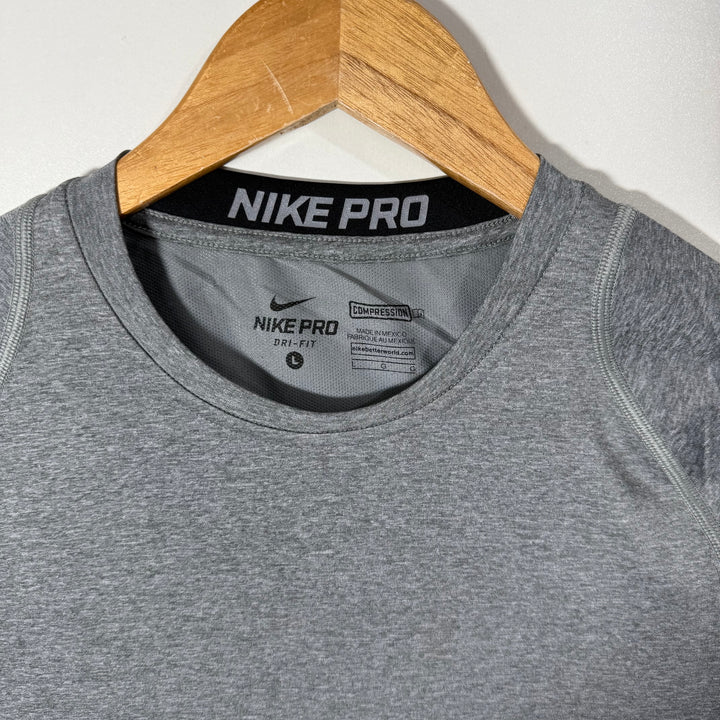 NIKE PRO LONG SLEEVES SPORT COMPRESSION TSHIRT