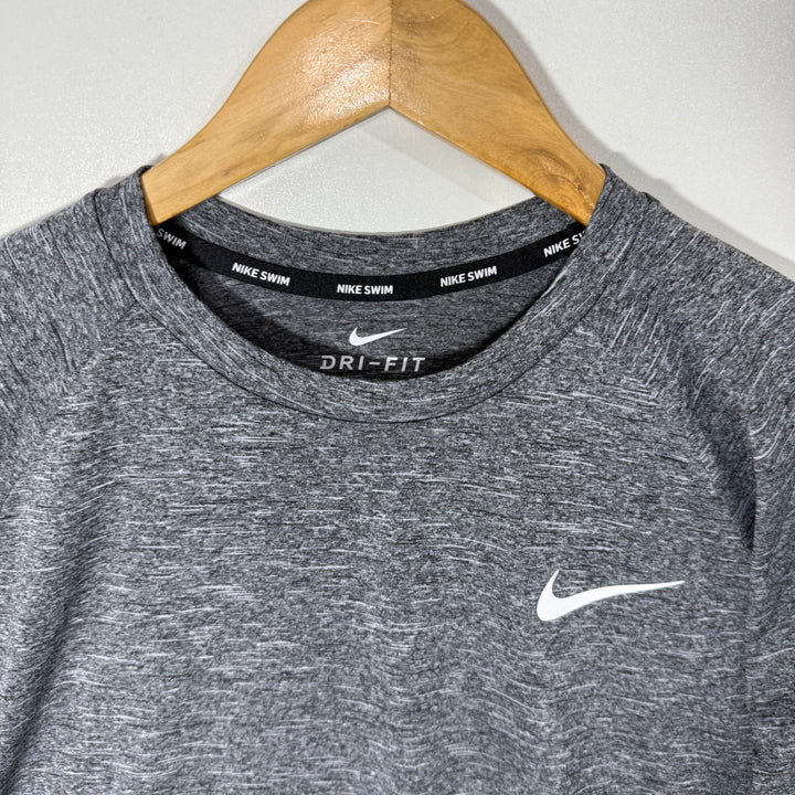 NIKE SWIM LONG SLEEVES SPORT TSHIRT