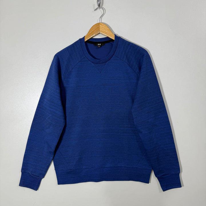 UNIQLO ACTIVE WEAR SWEATSHIRT