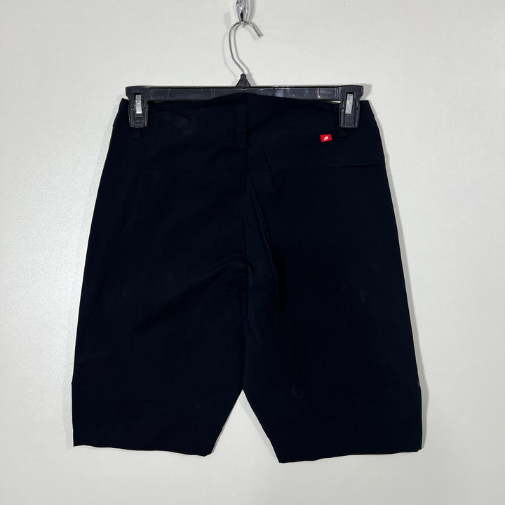 NIKE HYBRID SHORT WITH SIDE ZIP POCKETS