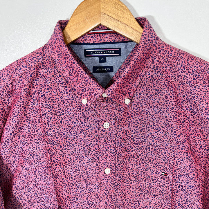 TOMMY HILFIGER BUTTON DOWN CASUAL COTTON SHIRT