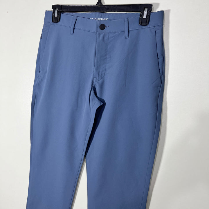 BANANA REPUBLIC PERFORMANCE PANT WITH STRETCH