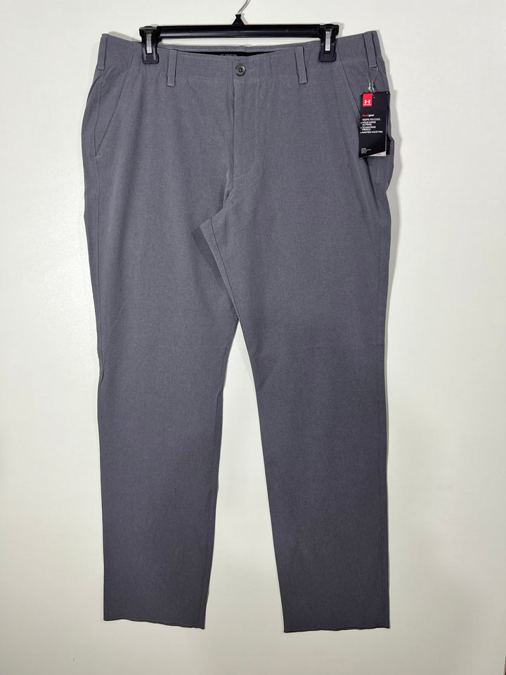 UNDER ARMOUR HEATGEAR LOOSE FIT PERFORMANCE PANT BRAND NEW WITH STRETCH