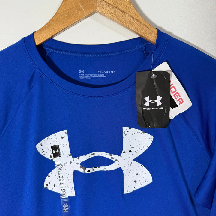 UNDER ARMOUR LONG SLEEVES SPORT TSHIRT BRAND NEW