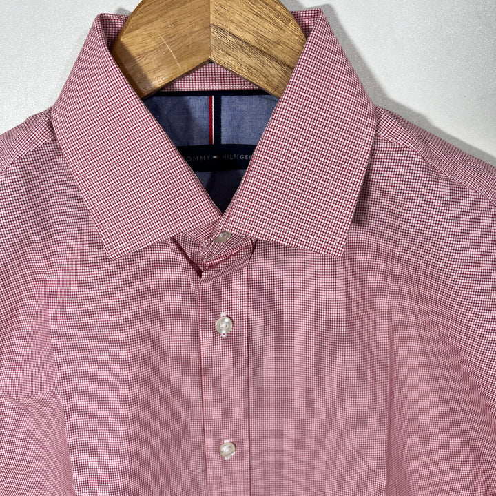 TOMMY HILFIGER SLIM FIT NON IRON CHECKERED SHIRT