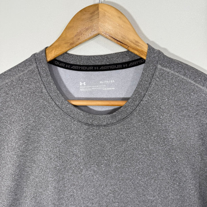 UNDER ARMOUR COLDGEAR LONG SLEEVES SPORT TSHIRT INNER FLEECE