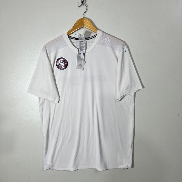 ADIDAS HEAT DRY SPORT TSHIRT BRAND NEW