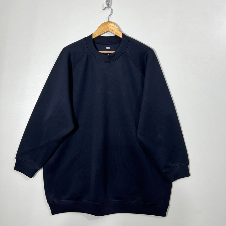 UNIQLO SWEATSHIRT