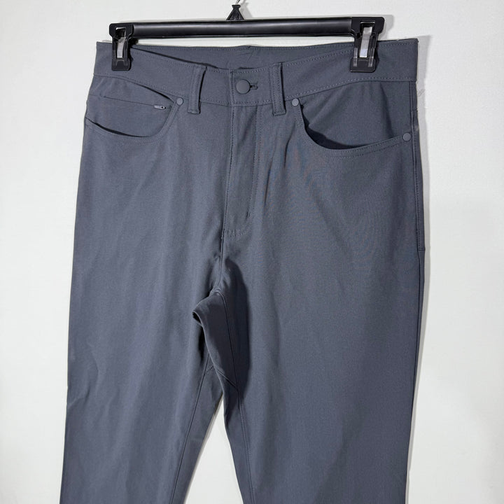 LANDS END STRAIGHT FOT PERFORMANCE PANT CHARCOAL GREY COLOUR