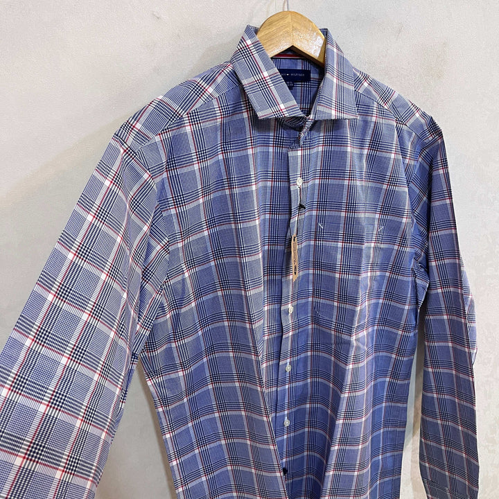 TOMMY HILFIGER REGULAR FIT NON IRON LONG SLEEVES CHECKERED SHIRT - JS BROTHERS 