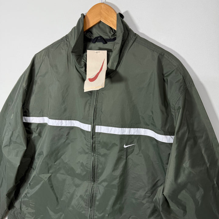 NIKE DRI FIT PARACHUTE SPORT JACKET BRAND NEW