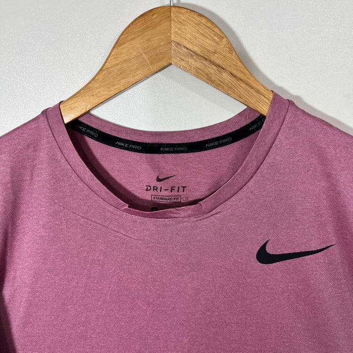NIKE DRI FIT SPORT TSHIRT