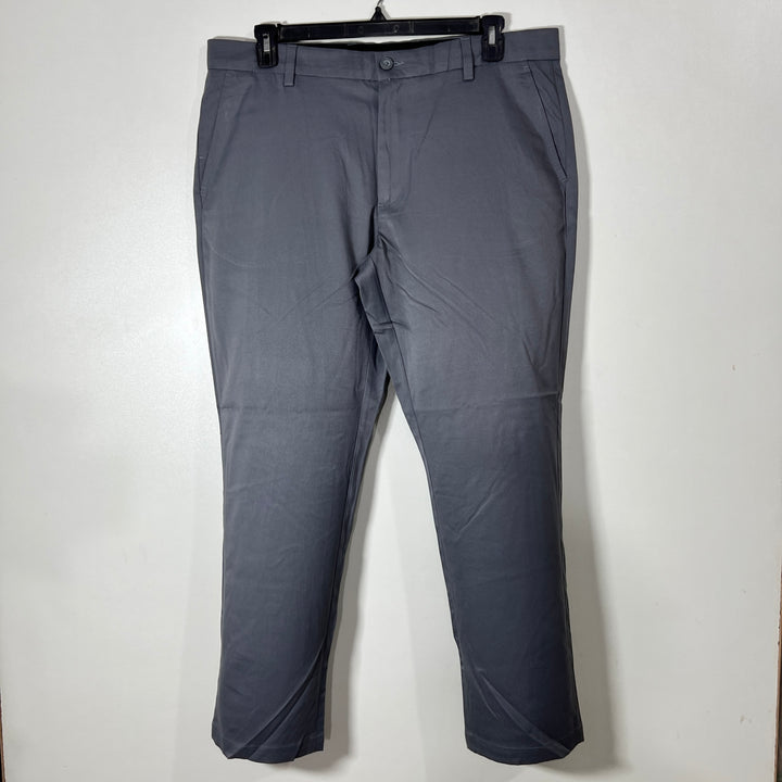 AMAZON ESSENTIAL SLIM FIT DRESS PANT