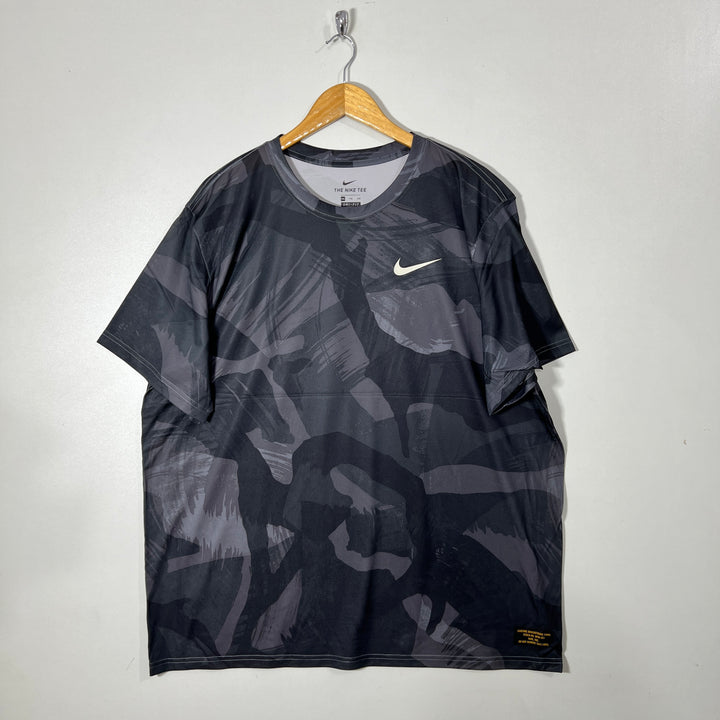 NIKE DEI FIT PRINTED SPORT TSHIRT