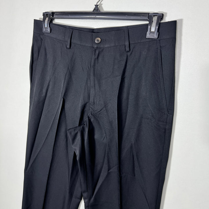 HAGGAR STRAIGHT FIT PERFORMANCE PANT WITH STRETCH