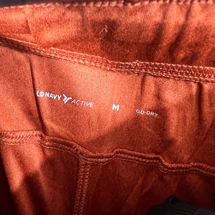 OLD NAVY ACTIVE SPORT SHORT BRAND NEW