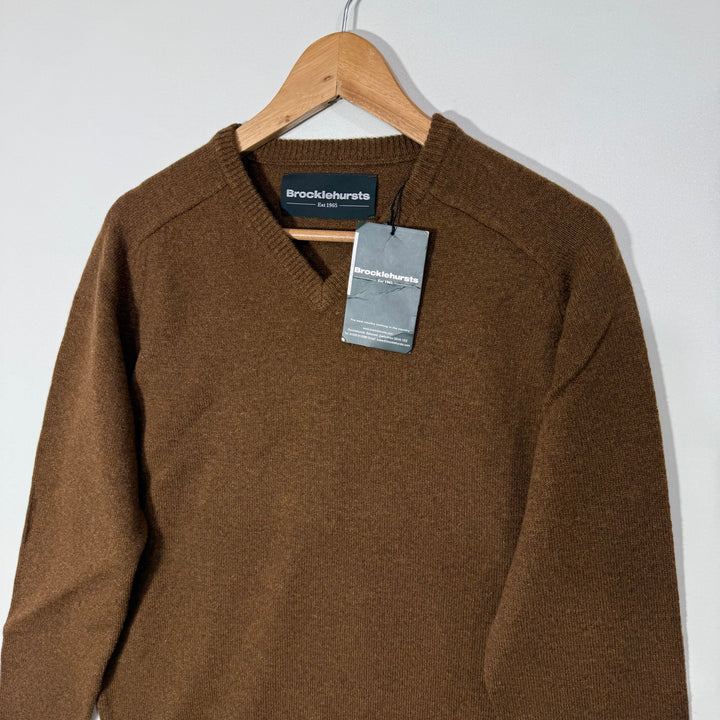 BROCKLEHURSTS V NECK LAMBSWOOL SWEATER BRAND NEW BROWN