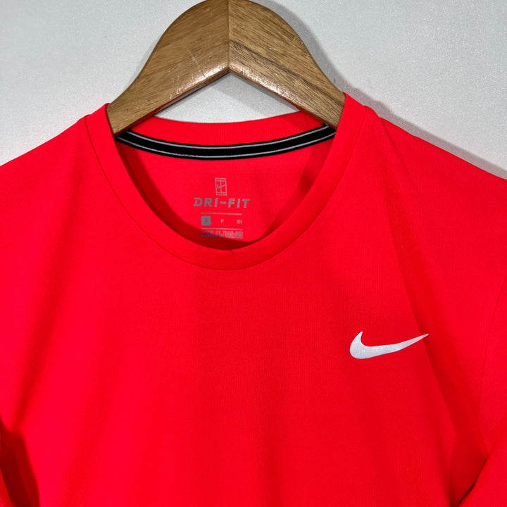NIKE DRI FIT SPORT TSHIRT BRAND NEW