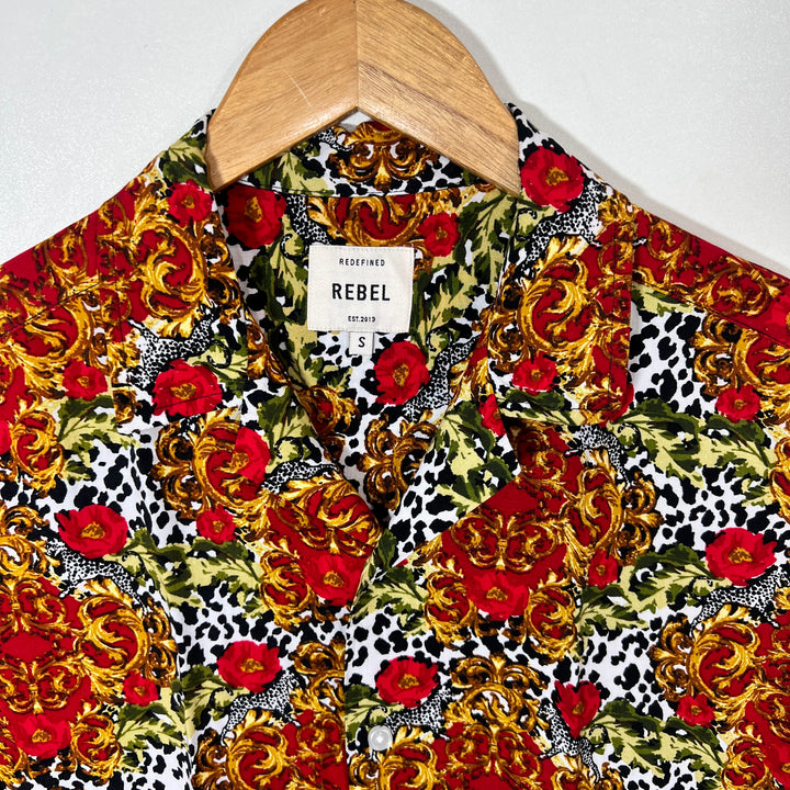 REBEL SAFARI COLLAR HALF SLEEVES HAWAI SHIRT