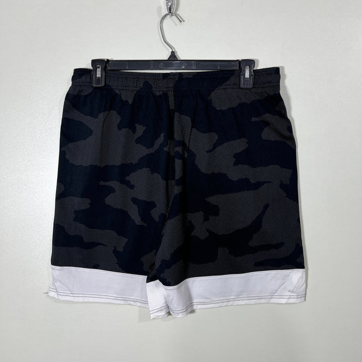 UNDER ARMOUR CAMOUFLAGE SPORT SHORT