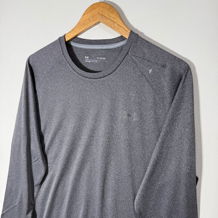 UNDER ARMOUR LONG SLEEVES SPORT TSHIRT