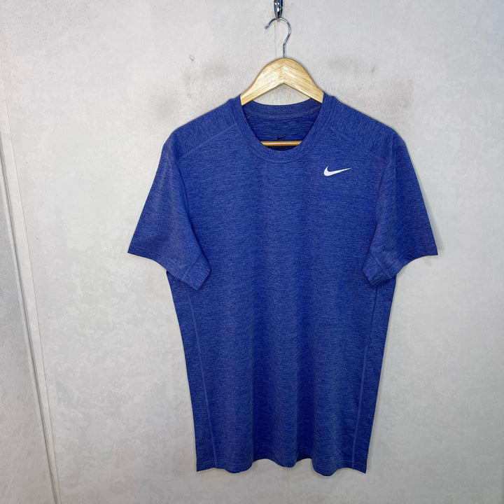 NIKE DRI FIT SPORT TSHIRT