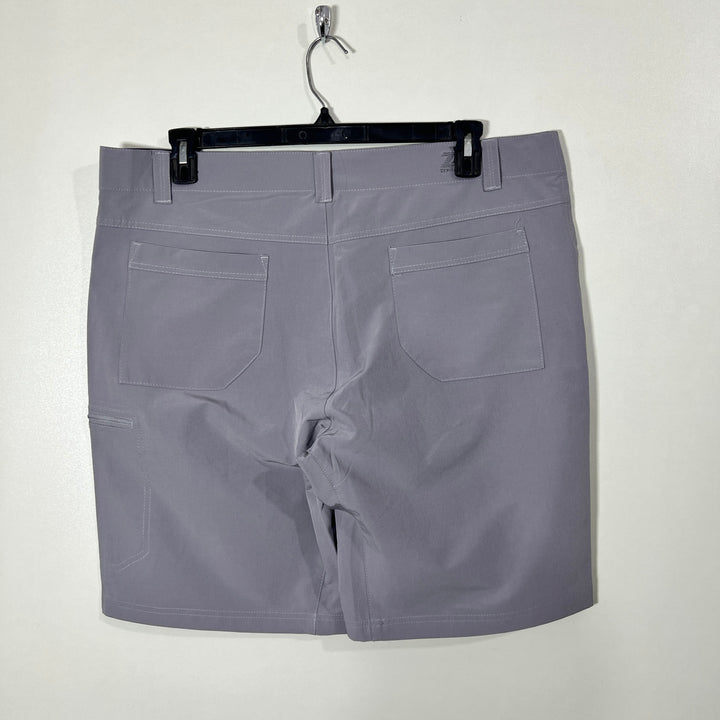 ZEROXPOSUR PERFORMANCE GOLF SHORT