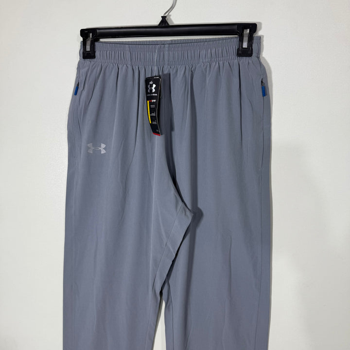 UNDER ARMOUR HEATGEAR RUNNING LOOSE FIT PARACHUTE SPORT TROUSER BRAND NEW GREY COLOUR WITH STRETCH SIDE ZIP POCKETS