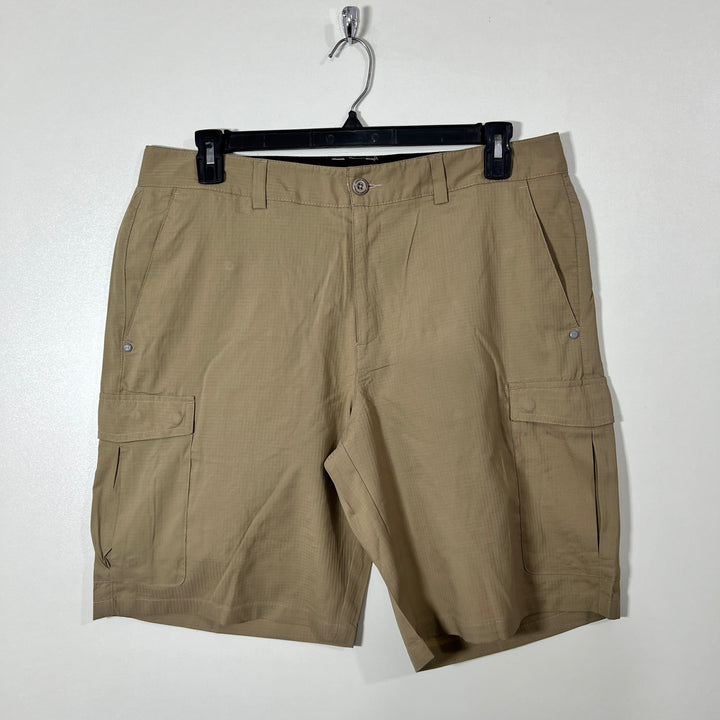 UNDER ARMOUR CARGO GOLF SHORT