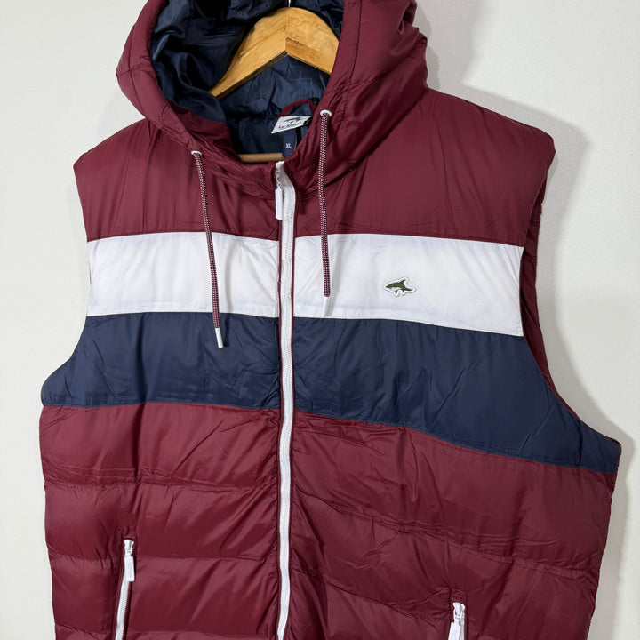 LE SHARK SLEEVES LESS PUFFER JACKET BRAND NEW