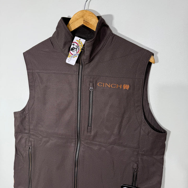 CINCH SOFT SHELL WATER RESISTANT WINDBREAKER SLEEVES LESS JACKET BRAND NEW