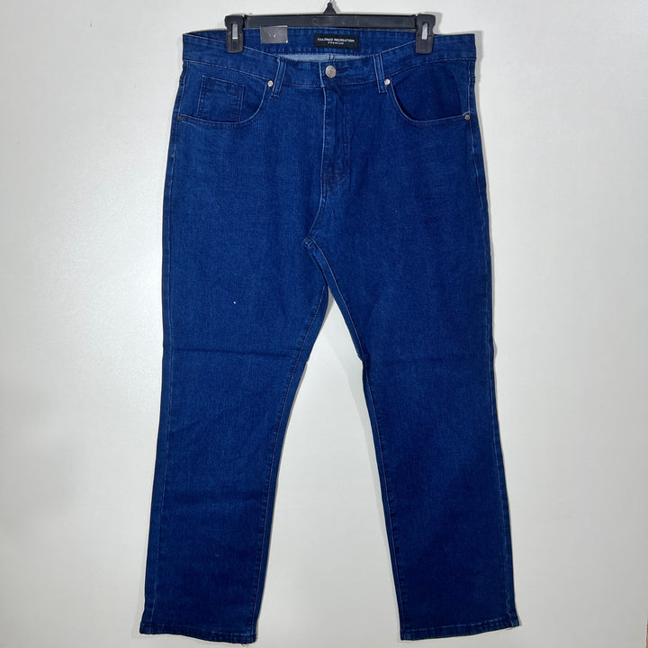 TAILORED RECREATION PREMIUM STRAIGHT FIT DENIM PANT BRAND NEW WITH STRETCH