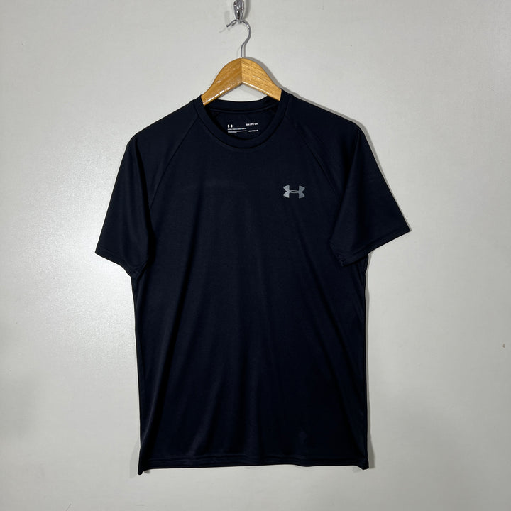 UNDER ARMOUR SPORT TSHIRT