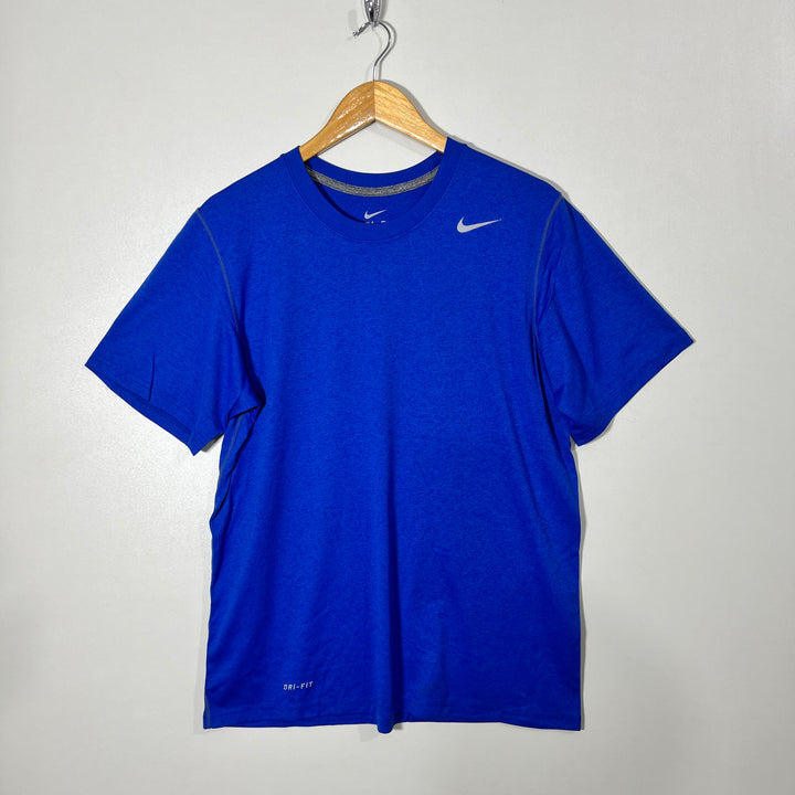 NIKE DRI FIT SPORT TSHIRT