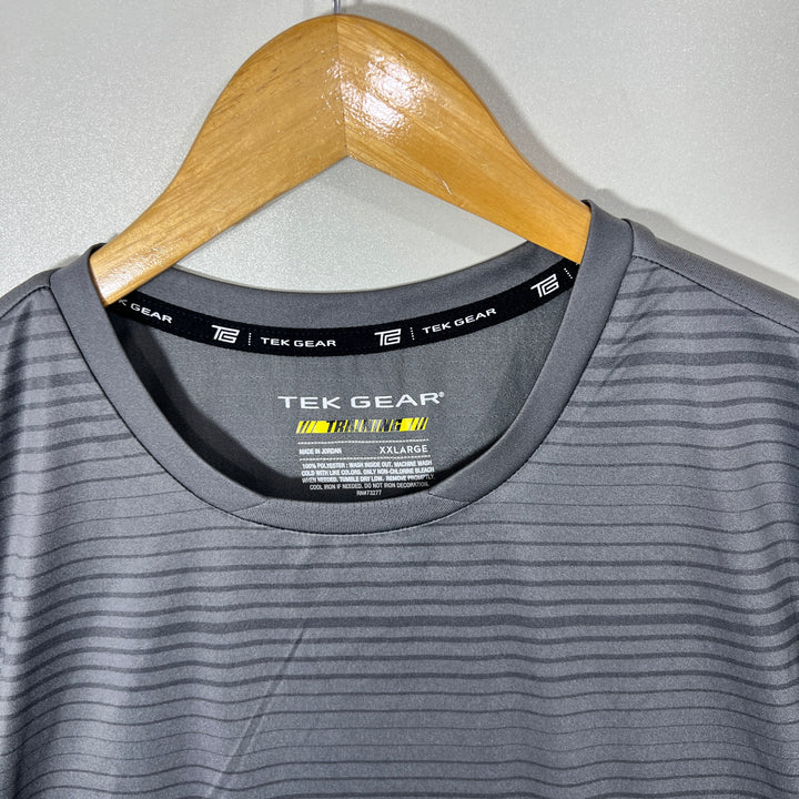 TEK GEAR SPORT TSHIRT