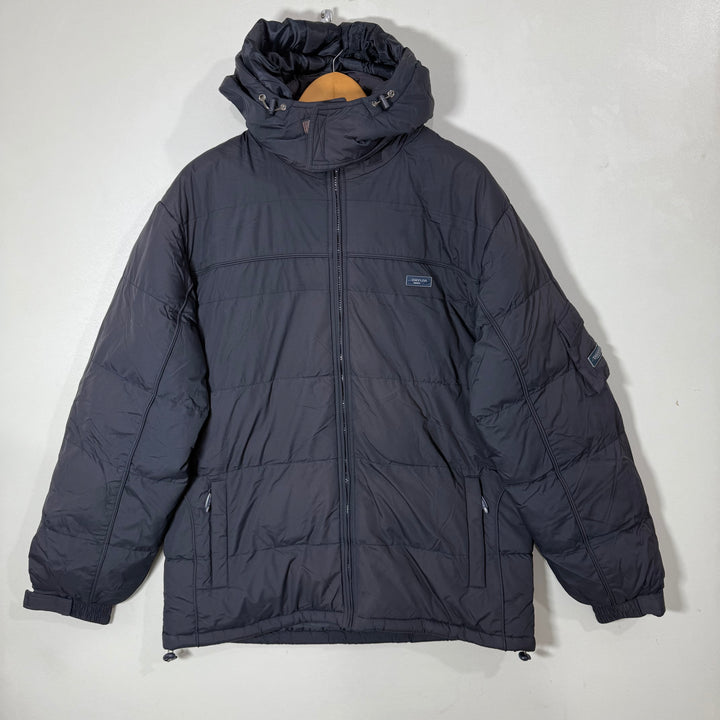 DAYLON PUFFER JACKET WITH DETACHABLE HOOD BLACK COLOUR