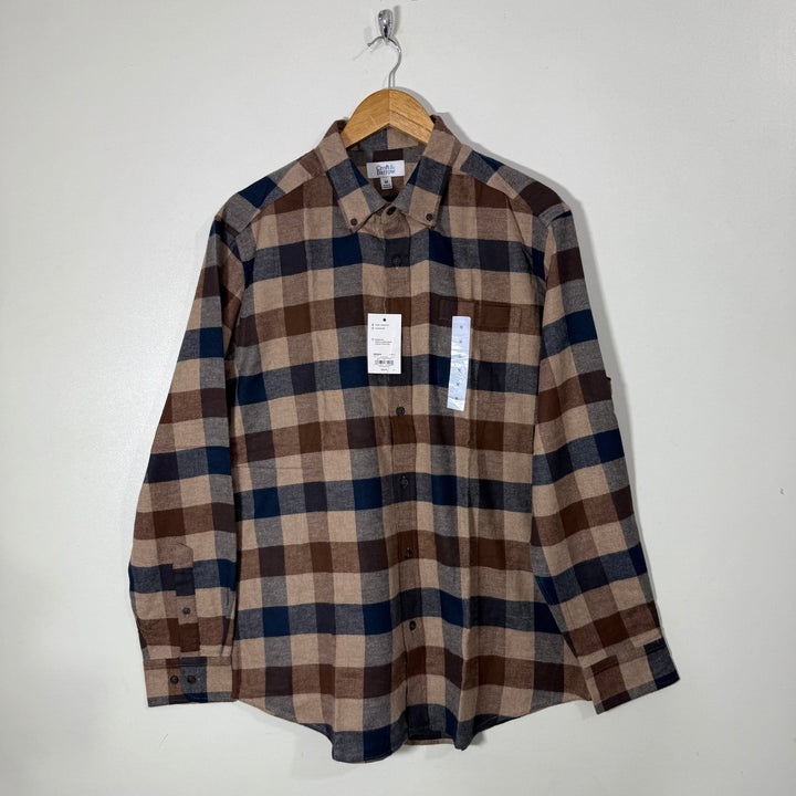 CROFT & BARROW BUTTON DOWN CHECKERED FLANNEL  SHIRT BRAND NEW