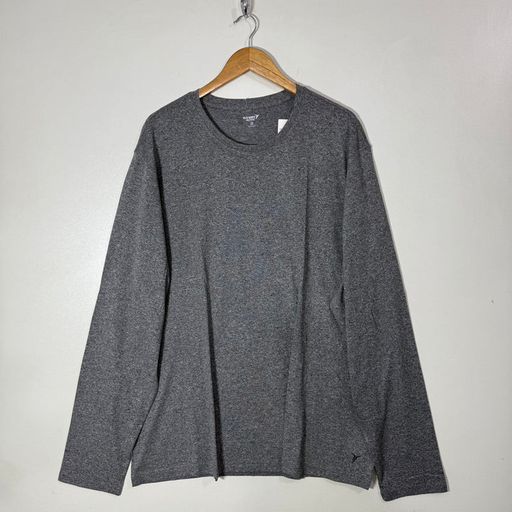 OLD NAVY ACTIVE LONG SLEEVES SPORT TSHIRT BRAND NEW