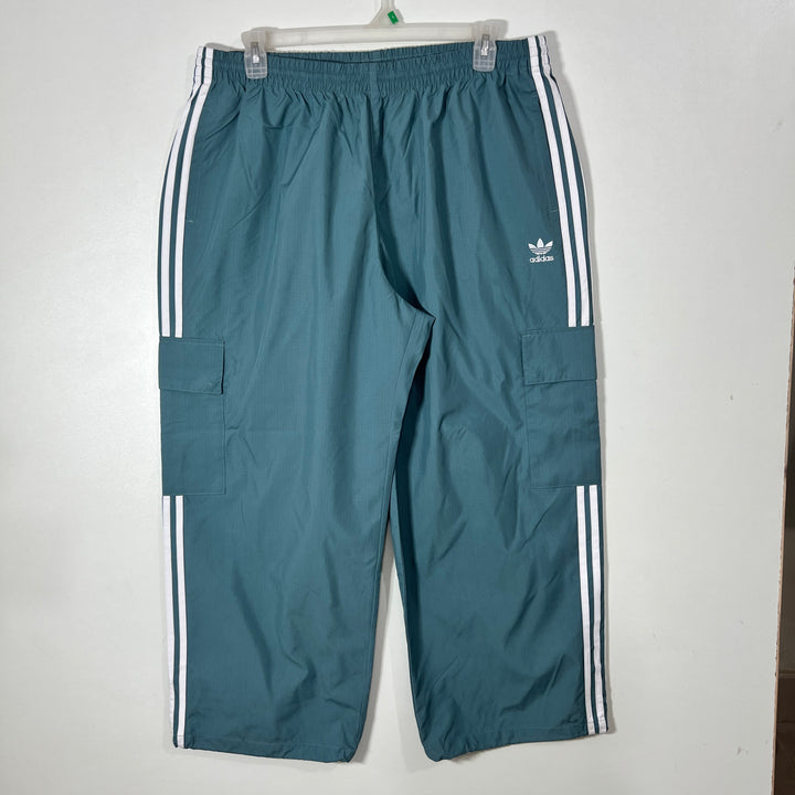 ADIDAS LOOSE FIT PARACHUTE CARGO  SPORT TROUSER