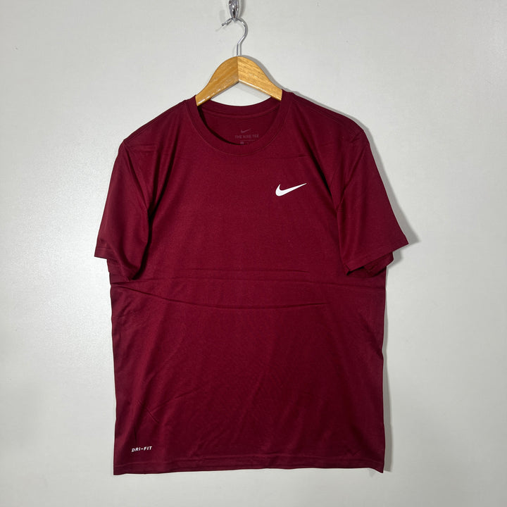 NIKE SPORT TSHIRT