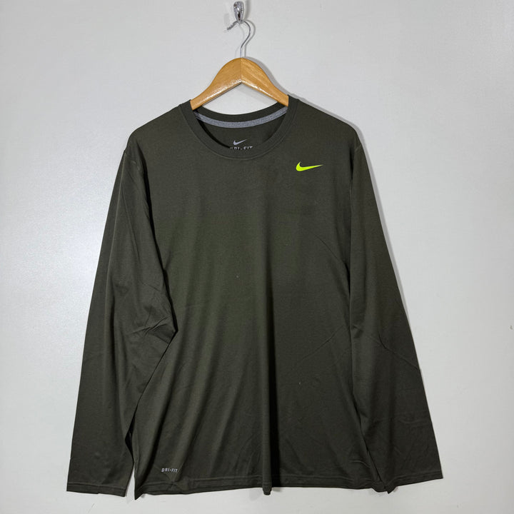 NIKE DRI FIT LONG SLEEVES SPORT TSHIRT
