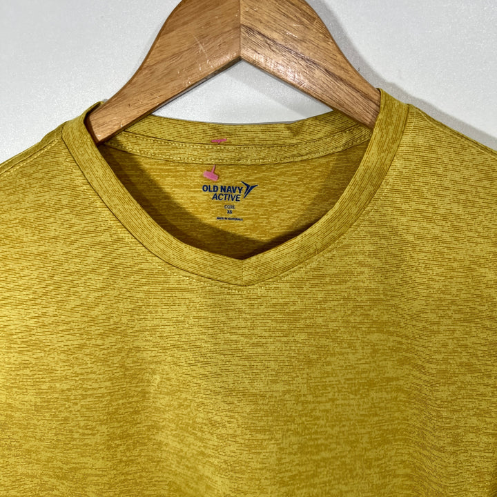 OLD NAVY ACTIVE SPORT TSHIRT