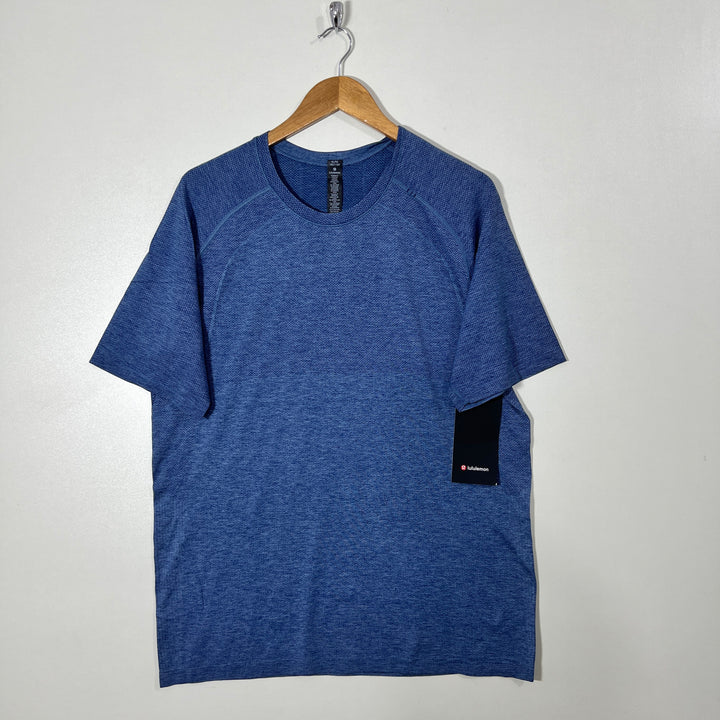 LULULEMON SPORT TSHIRT BRAND NEW