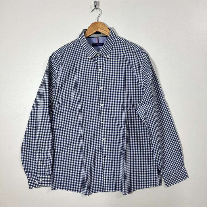 TOMMY HILFIGER SLIM FIT NON IRON CHECKERED SHIRT